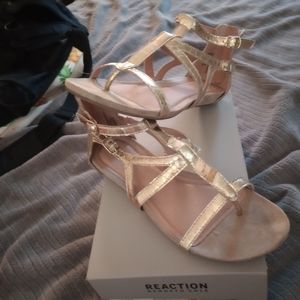 Kenneth Cole Sandals